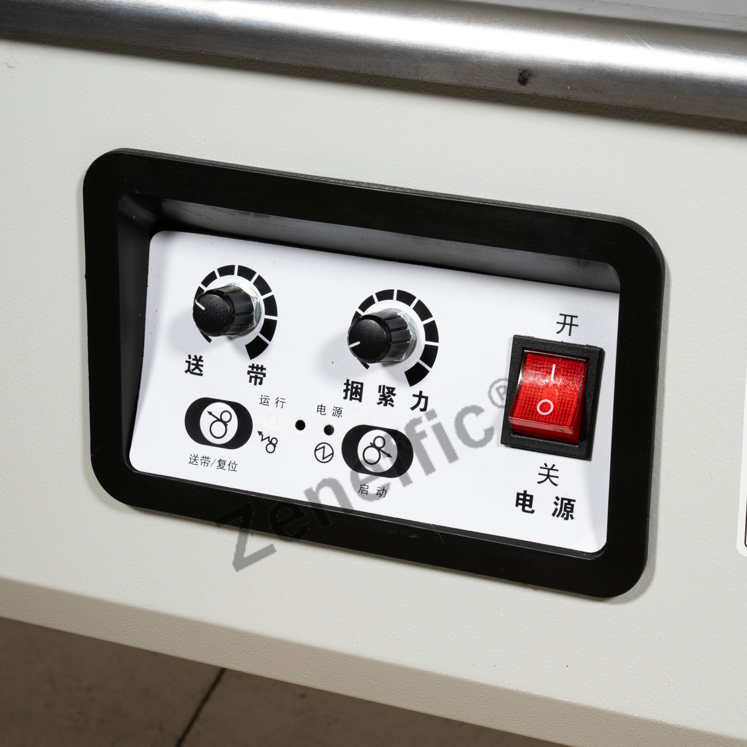 Embalagem de fita de mesa semiautomática TR-B301H 